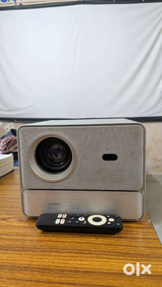 Wanbo DaVinci 1 Pro Smart Projector (Official Netflix 4K, Google TV)