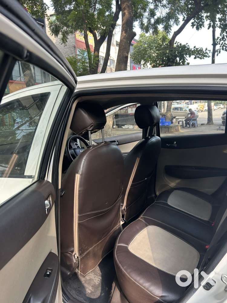 Hyundai I20 1.2 Magna Executive, 2011, Petrol