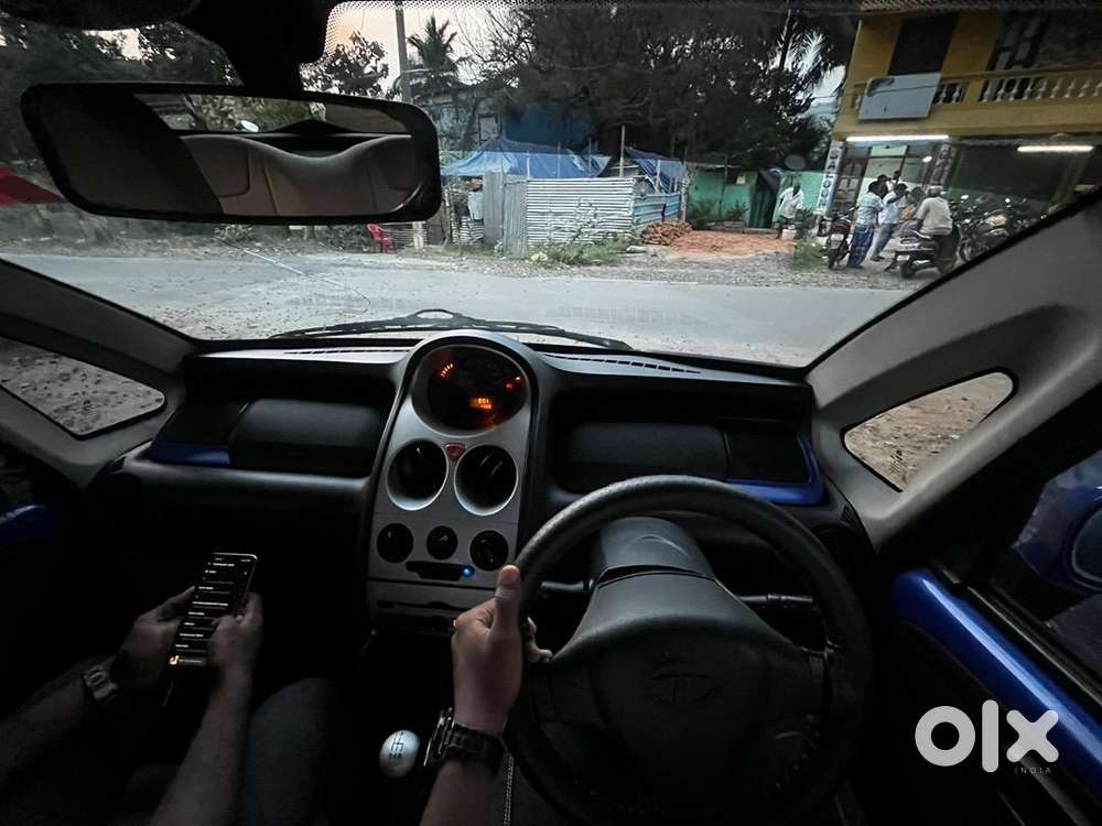 Nano 2013 Top Variant