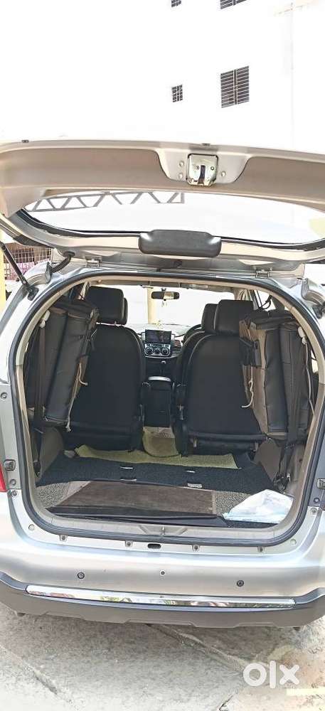 Toyota Innova 2.5 G (diesel) 7 Seater Bs Iv, 2016, Diesel