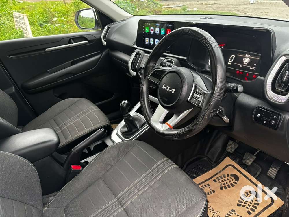 Kia Sonet Petrol Manual 2025