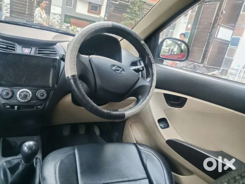 Hyundai Eon Era 2013 Petrol