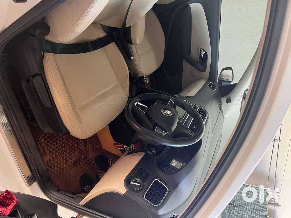Skoda Rapid Style 1.0 Tsi Manual Showroom Condition