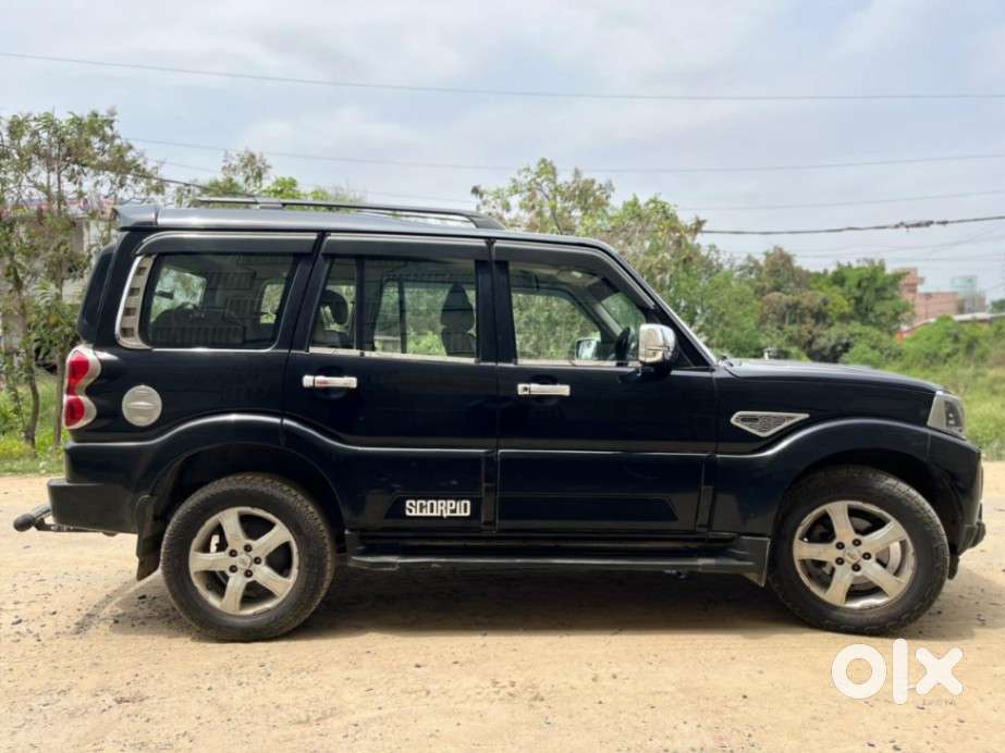 Mahindra Scorpio Classic 2.2 S 11 Mt 7 Cc, 2021, Diesel