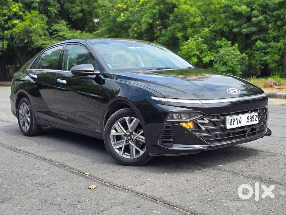 Hyundai Verna 1.5 Sx Petrol Mt, 2023, Petrol