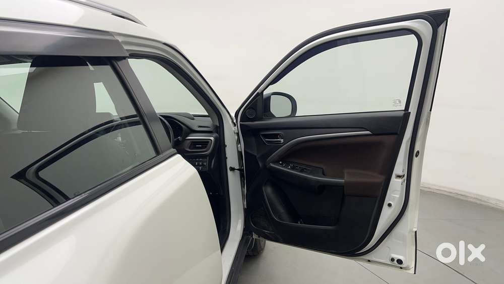 Maruti Suzuki Brezza Zxi Plus At, 2022, Petrol