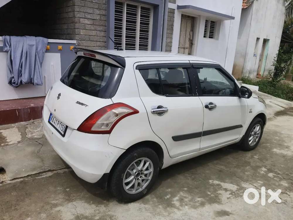 Maruti Suzuki Swift 2011 Diesel 159554 Km Driven