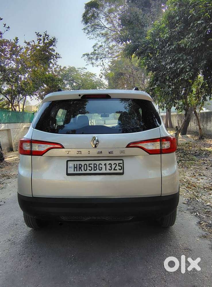 Renault Triber Rxl, 2022, Petrol