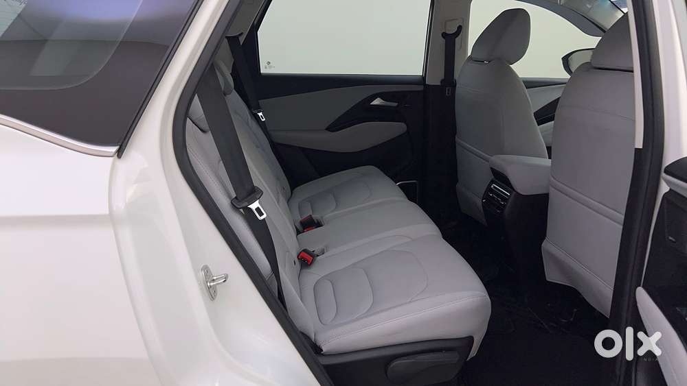 Mg Hector Sharp Pro 1.5 Turbo Mt, 2026, Petrol