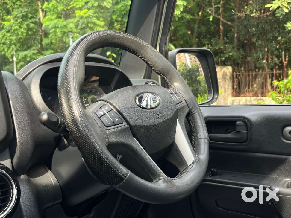 Mahindra Thar Lx 4-str Convertible At, 2021, Petrol