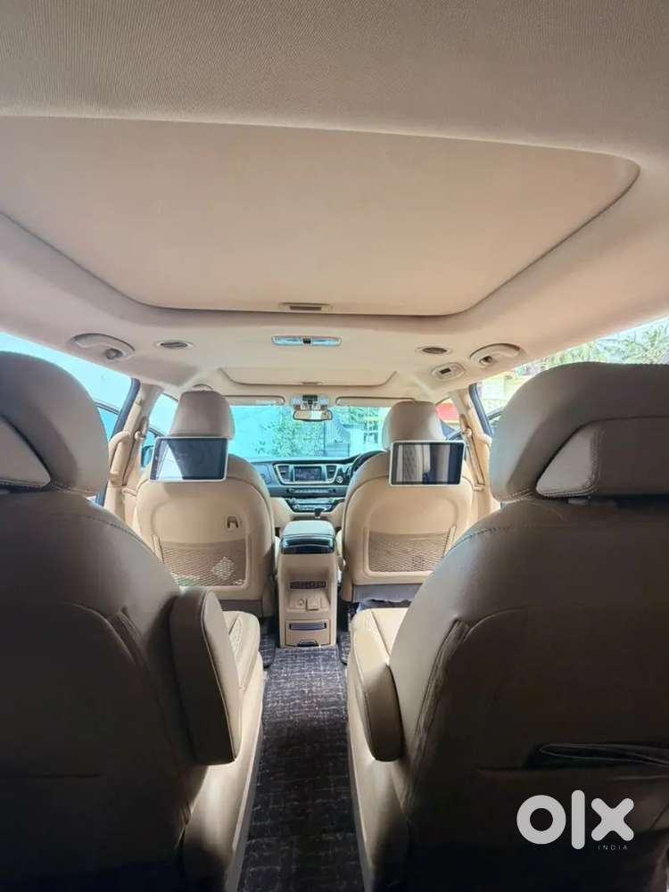2022 Kia Carnival Limousine 7 Str
