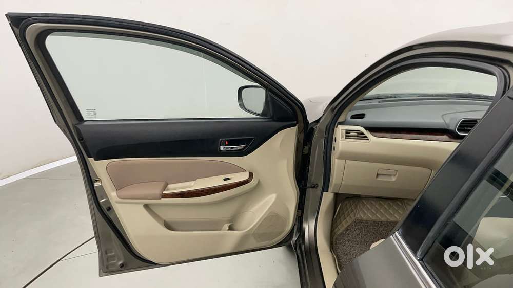Maruti Suzuki Dzire 1.2 Zxi Amt, 2019, Petrol