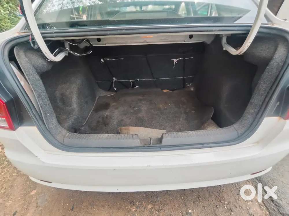  Volkswagen Ameo Top Modal