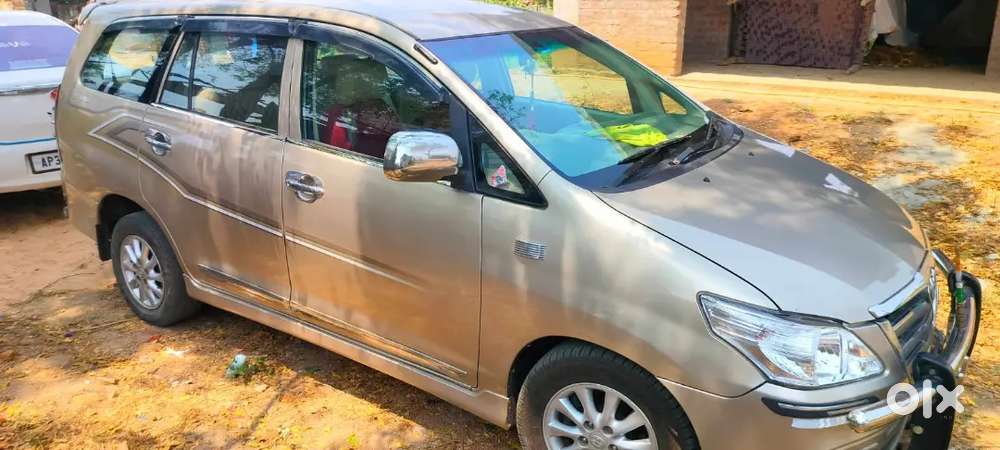 Toyota Innova 2007 Diesel 200000 Km Driven
