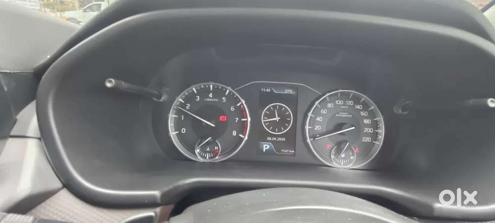 Maruti Suzuki Vitara Brezza 1.5 Zxi Plus At Dual Tone, 2022, Petrol