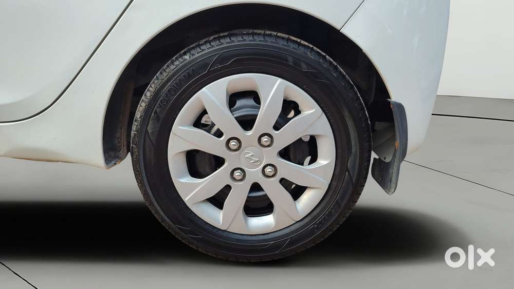 Hyundai Eon Magna +, 2017, Petrol