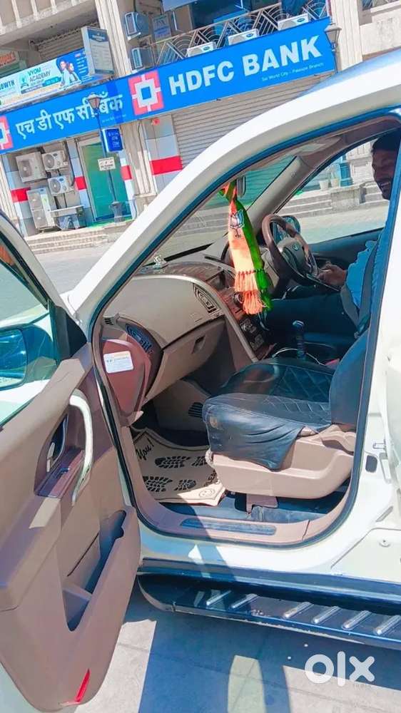 Mahindra Xuv500 2012 Diesel 135000 Km Driven