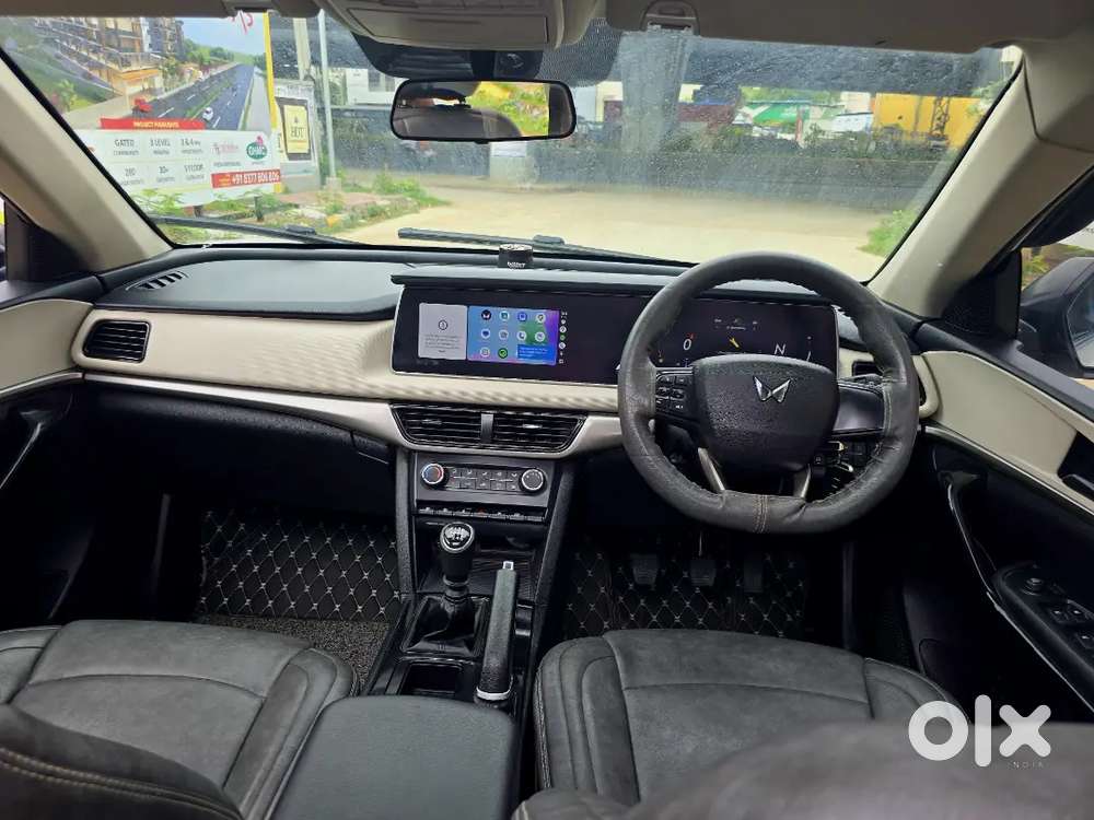 Mahindra Xuv700 2022 Petrol Manual