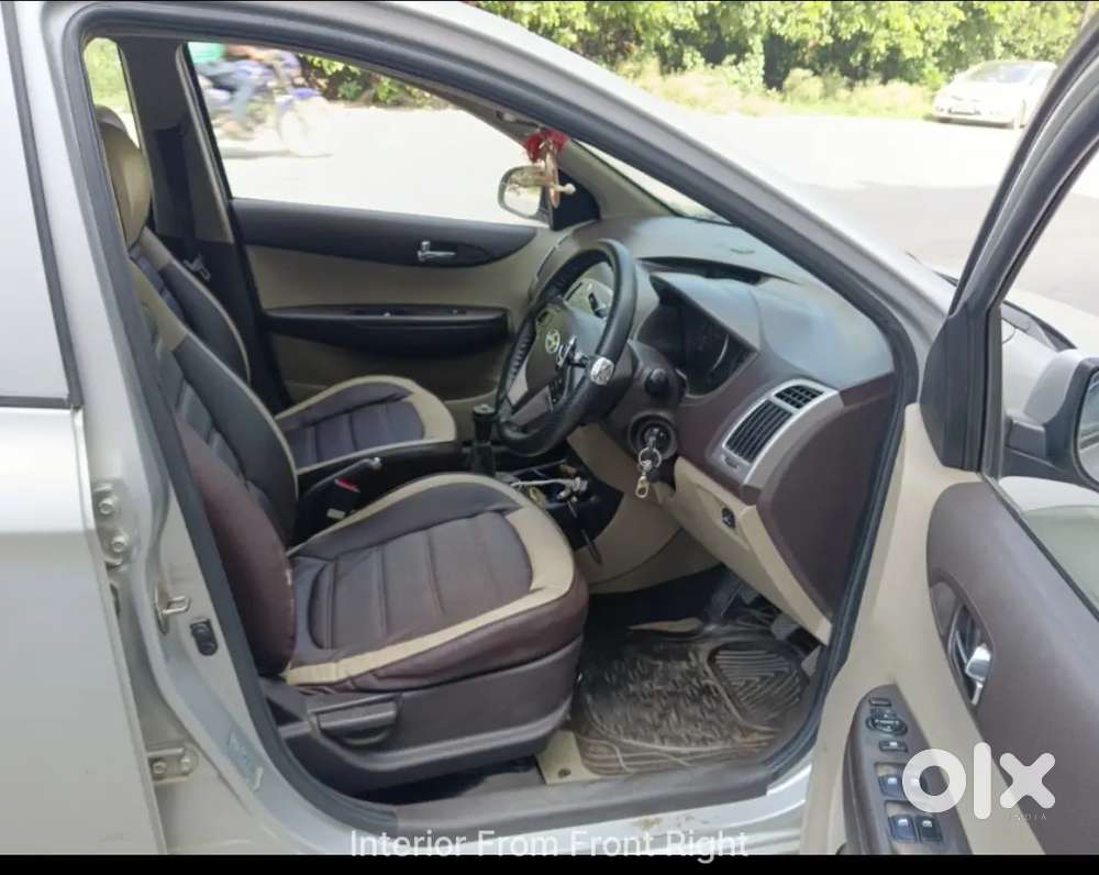 Urgent Sale! Excellent Condition I20 Sportz 2nd Owner Fully Maintain