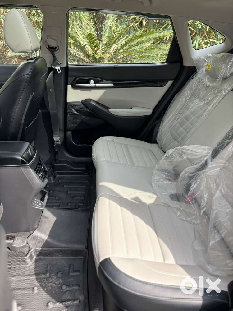 Kia Seltos 1.5 Htx+ Petrol At, 2024, Petrol