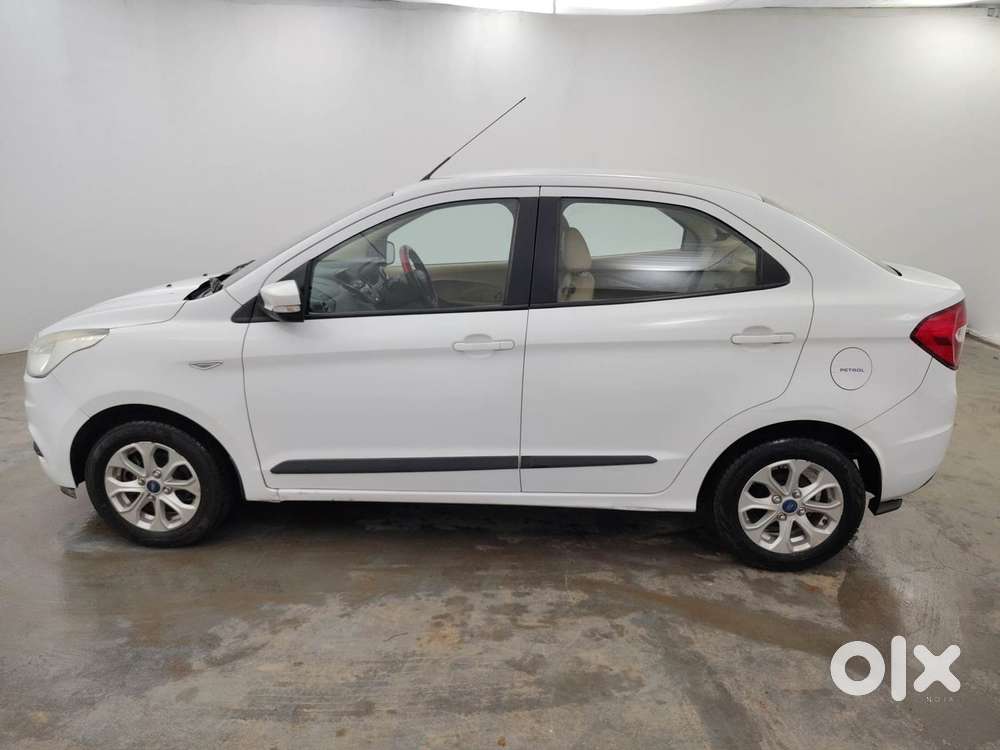 Ford Figo Aspire Titanium, 2016, Petrol