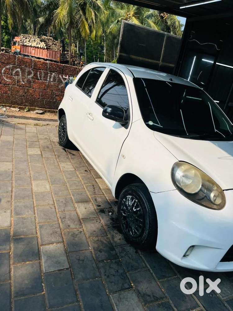 Nissan Micra Primo 2017 Petrol 101000 Km Driven