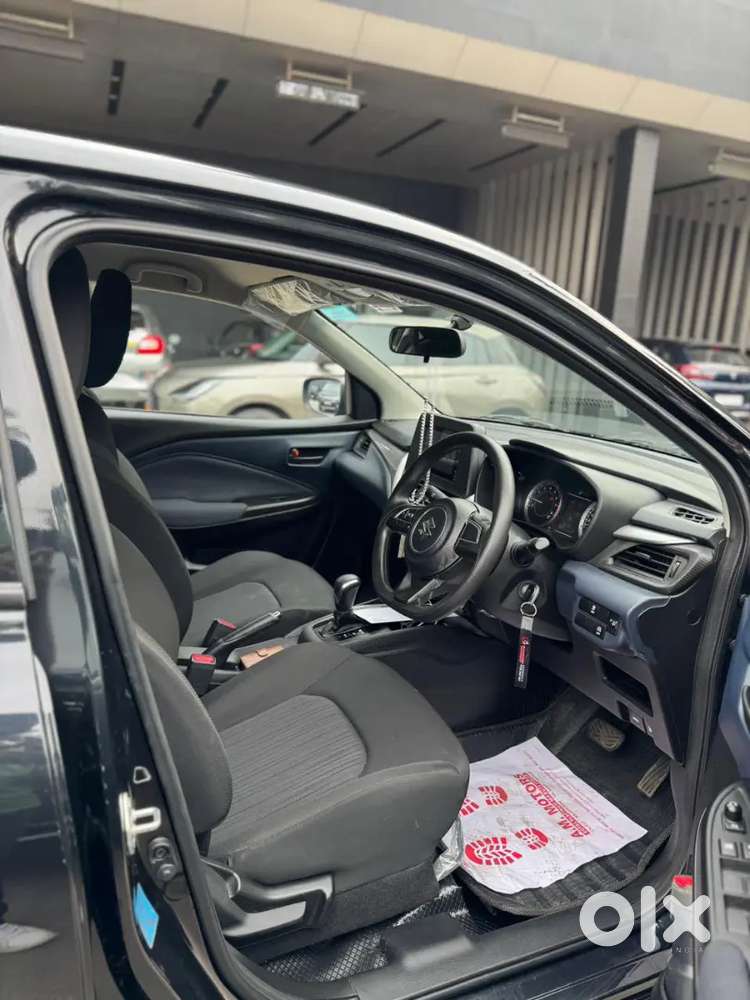 Car With Driver For Rent