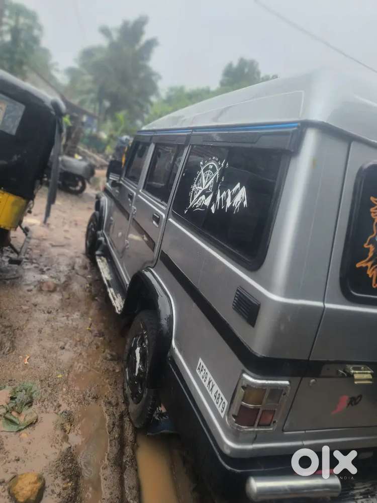 Mahindra Bolero