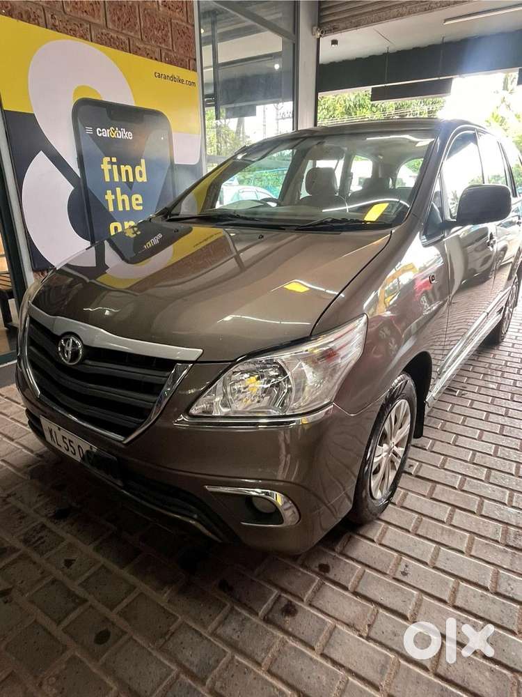 Toyota Innova 2.5 G (diesel) 8 Seater, 2014, Diesel