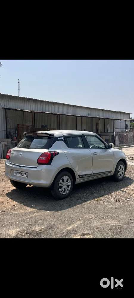 Maruti Suzuki Swift Vxi, 2022, Petrol