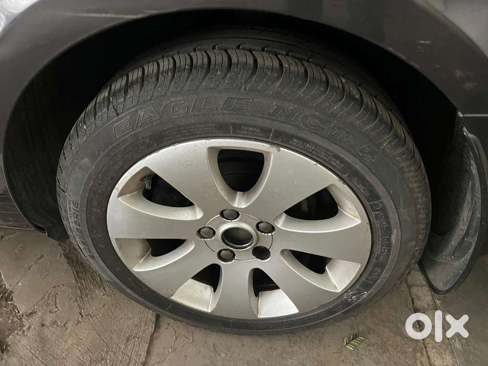 Skoda Superb 1.8 Ambition Tsi Mt, 2011, Petrol