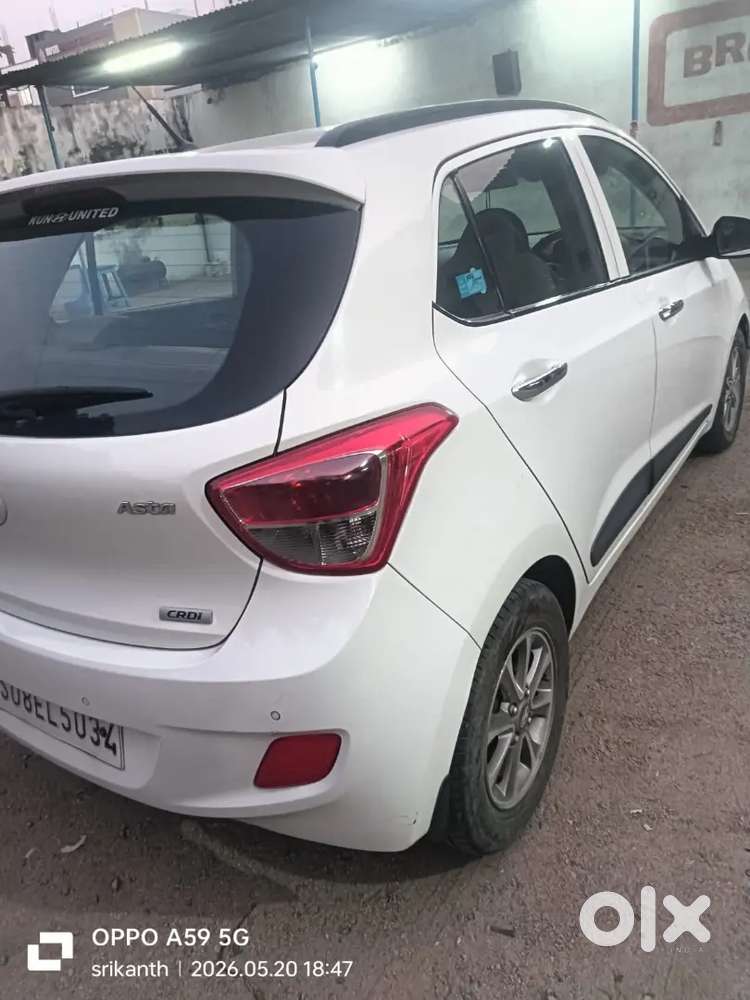 Ac Good Condition And Tyres 90% 2 Key's Available Total Good Condition