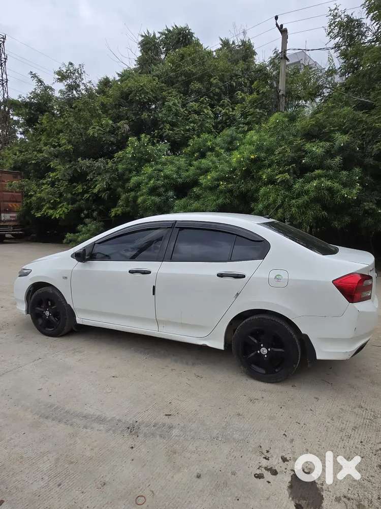 Honda City Petrol 2012 Variant