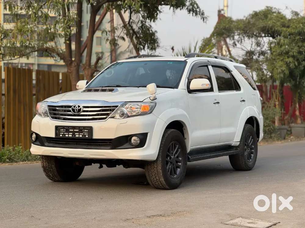 Toyota Fortuner 2015 Diesel Well Maintained