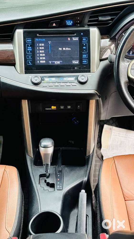 Toyota Innova Crysta 2.8z Automatic, 2016, Diesel