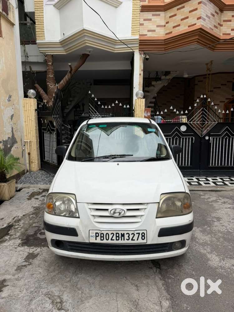 Reliable Hyundai Santro Xing 2010 (purchased 2011)  Highly Maintained