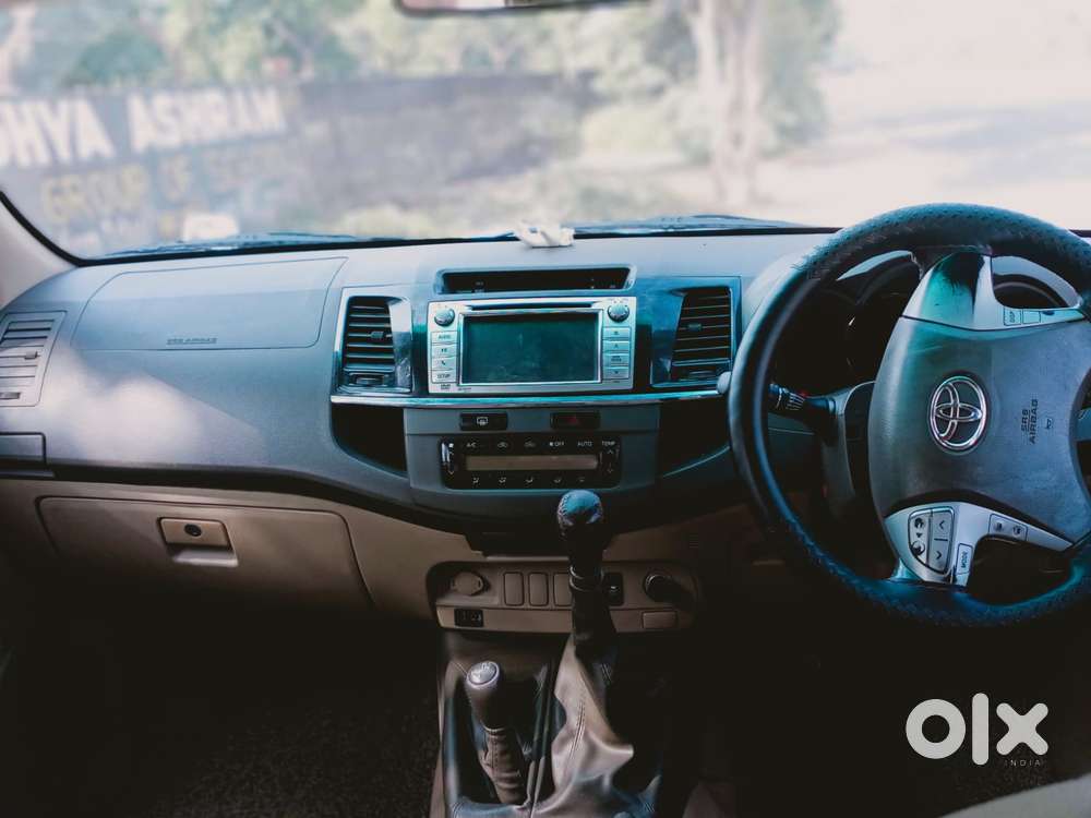 Toyota Fortuner 3.0 4x4 Manual, 2012, Diesel