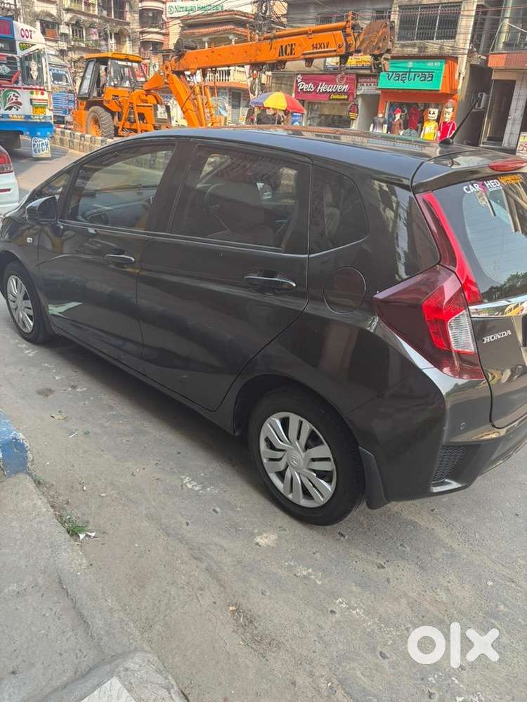 Honda Jazz 2016 Petrol Well Maintained