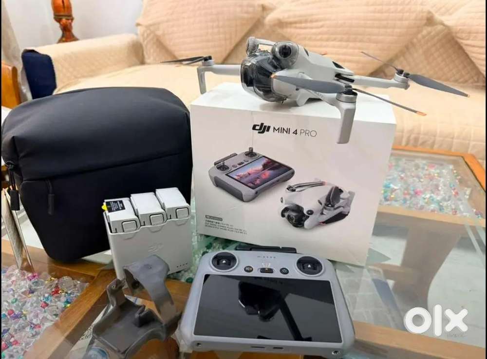 Drone camera DJI mini 4 Pro fly more combo pack