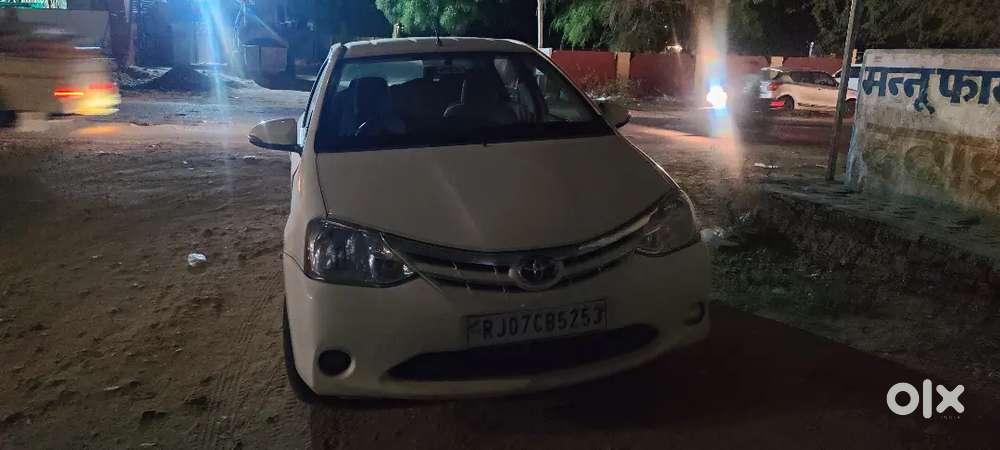 Toyota Etios 2014 Diesel Well Maintained
