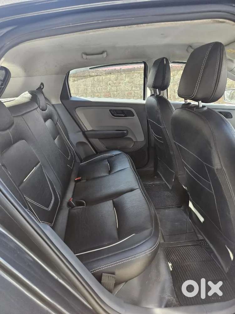 Tata Altroz Xt 1.2 , Bs6 , Petrol Manual  1st Owner  32,000 Km