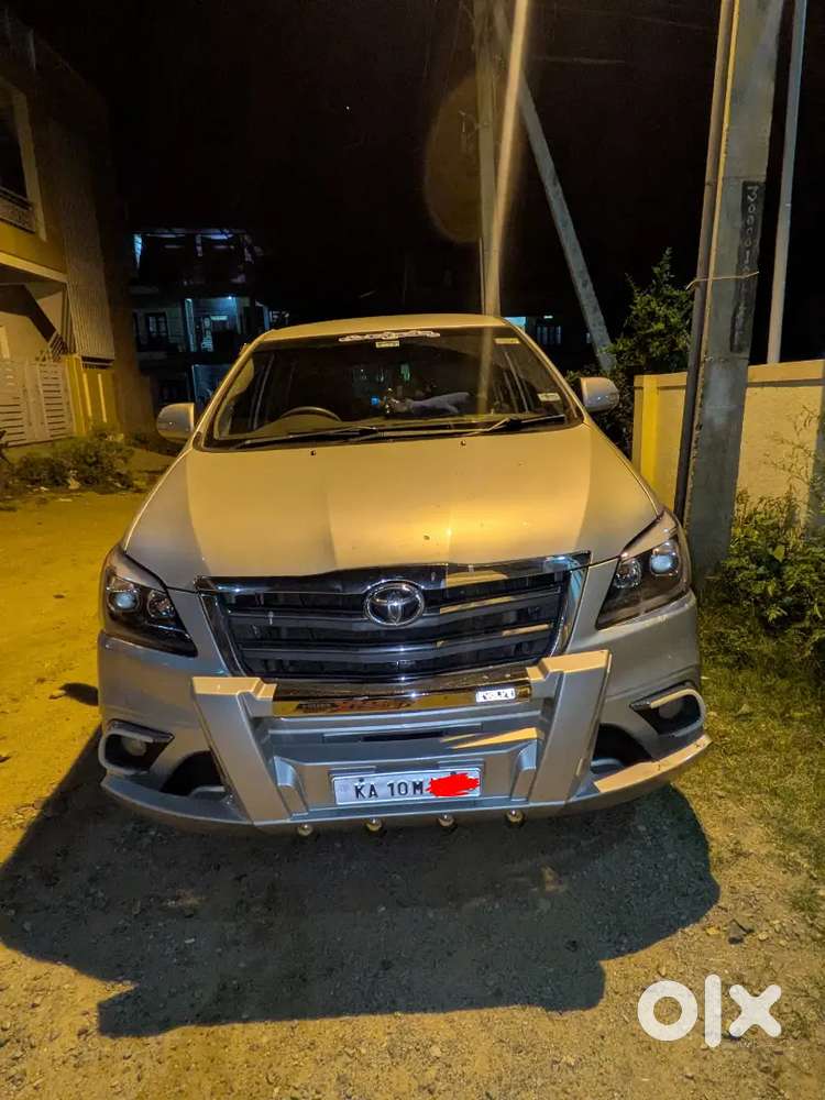Toyota Innova Diesel 2014