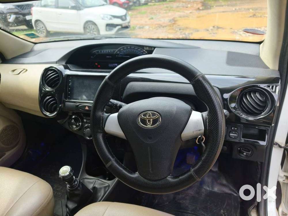 Toyota Etios Liva 1.4 Vd Dual Tone, 2017, Diesel