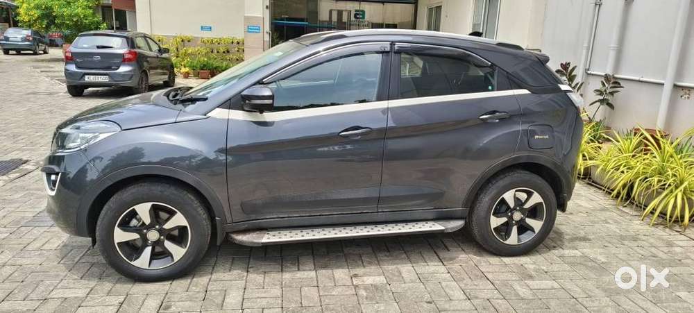 Tata Nexon 1.2 Revotron Xza Plus (o) Amt, 2019, Petrol