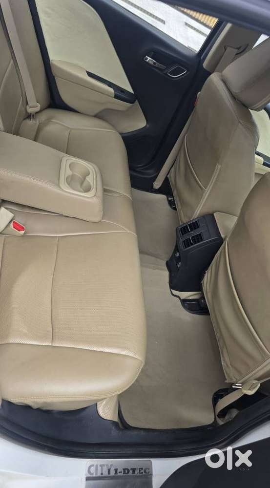 Honda City I-vtec V, 2018, Petrol