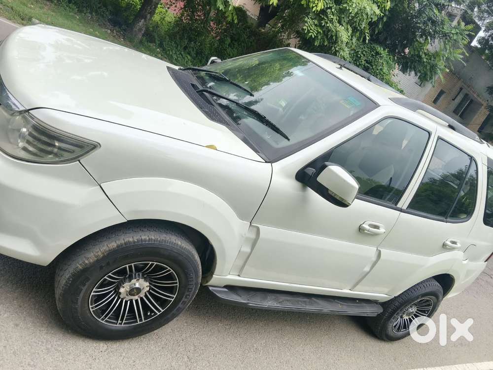 Tata Safari Storme Lx, 2014, Diesel