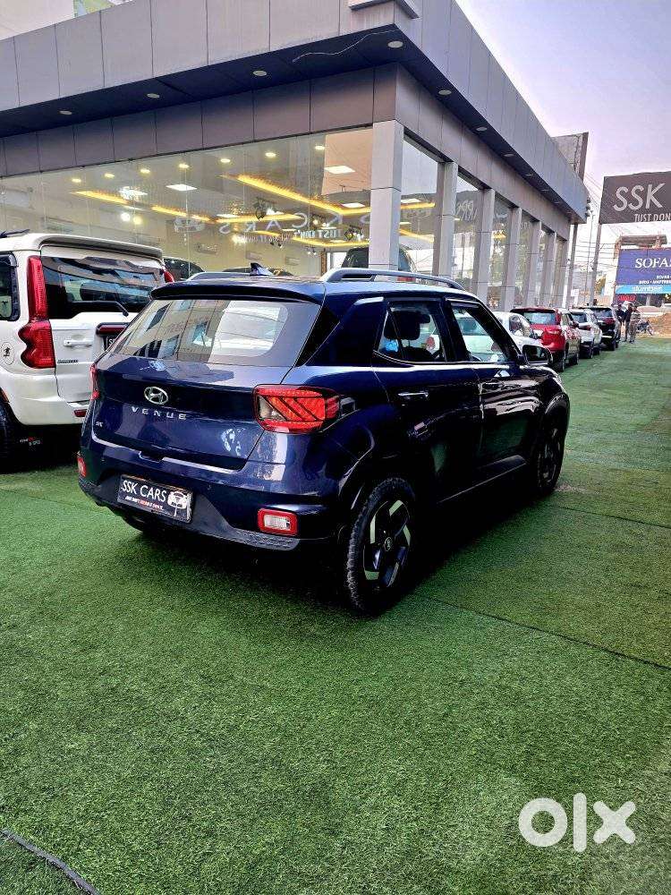 Hyundai Venue Sx Mt, 2021, Diesel