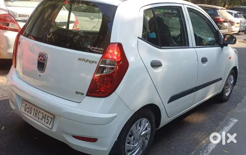 Hyundai I10 2013 Era Petrol + Cng 2nd Owner