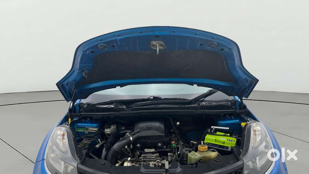 Tata Nexon 1.2 Revotron Xma, 2019, Petrol