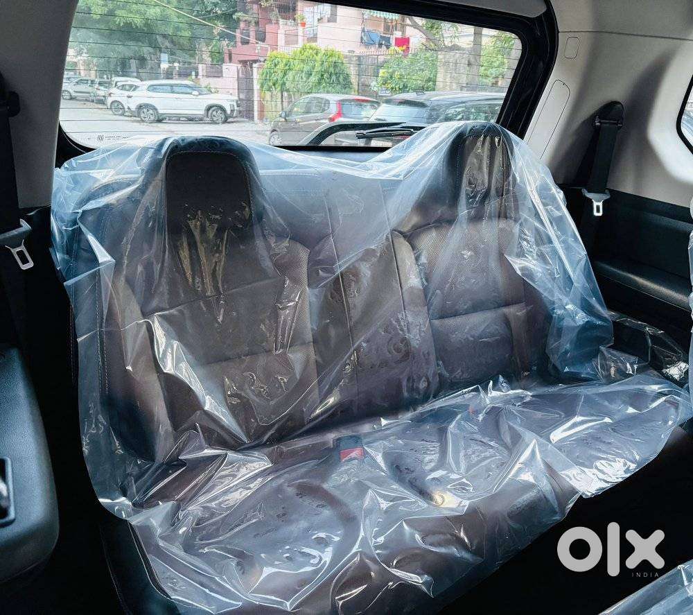 Mahindra Scorpio N Z8 Petrol Mt 7 Str, 2025, Petrol